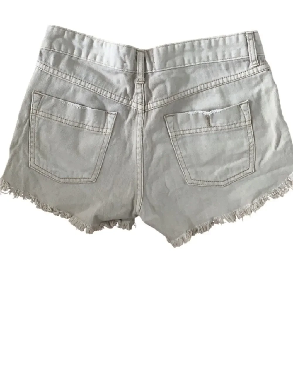 Free People Off-White /gray faded Denim Frayed Hem Shorts size 29